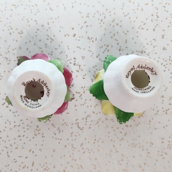 Vintage Flower Salt & Pepper Shaker Set - Picture 6 of 8